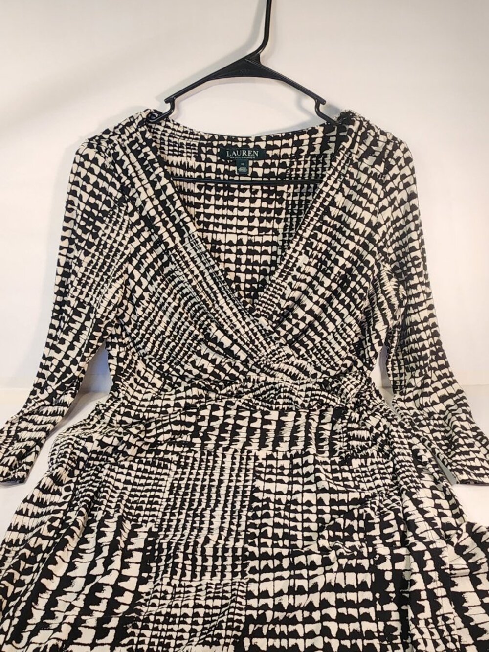 LAUREN by Ralph Lauren Jersey Wrap Dress Bold Black and White Print SIZE 10